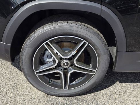 New 2026 Mercedes-Benz GLB 250 4MATIC image 4