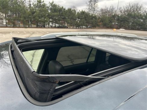 Used 2020 Cadillac XT6 Premium Luxury image 17