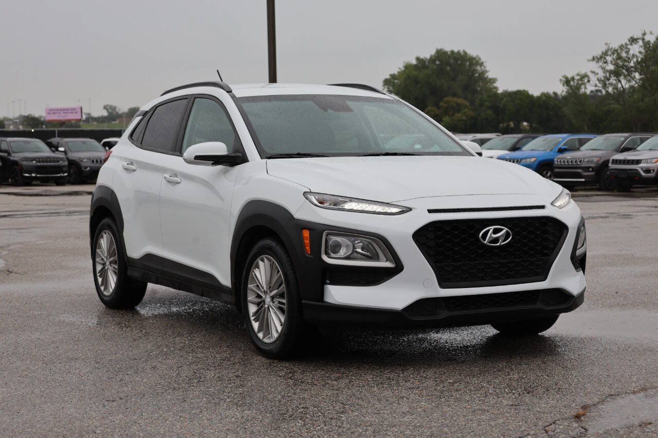 Used 2021 Hyundai Kona SEL FWD image 4