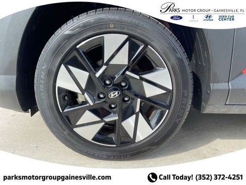 Certified 2024 Hyundai Kona SEL image 10