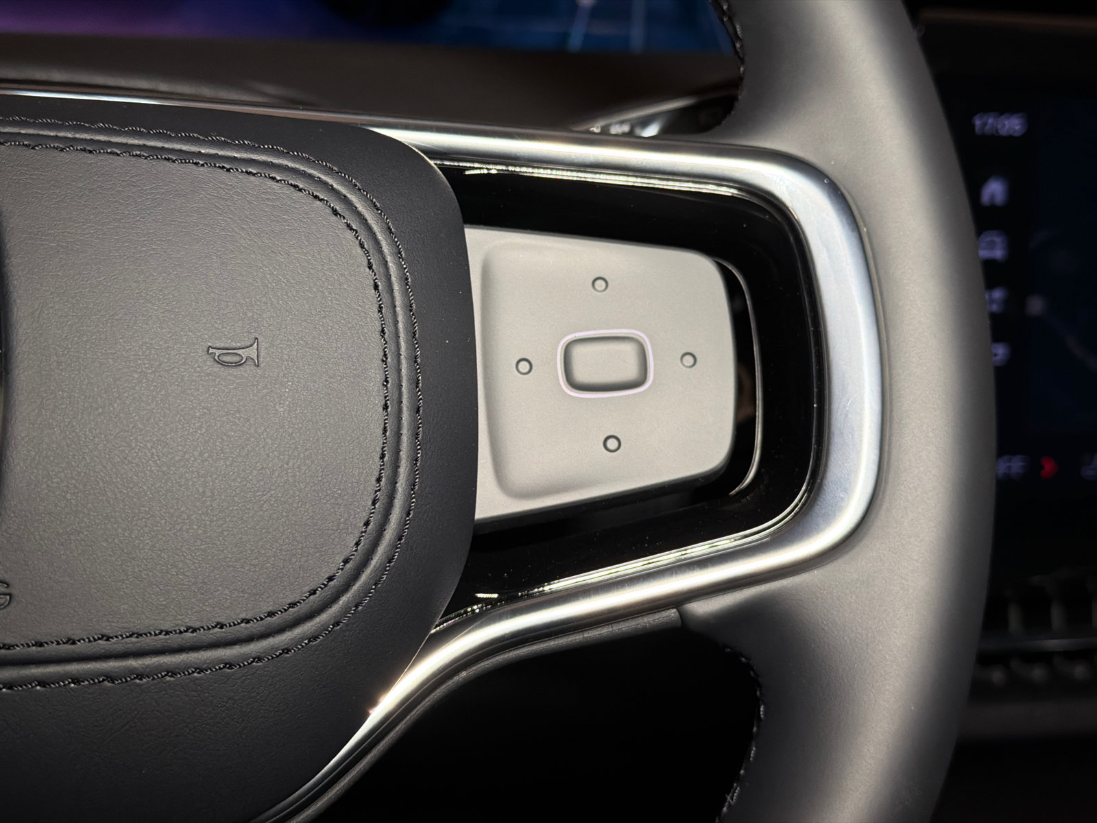 New 2026 Lincoln Nautilus Premier AWD/4WD image 22