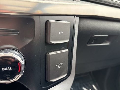 Certified 2023 Ford F150 Lariat w/ Equipment Group 502A High image 33