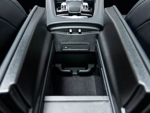 Used 2021 Mercedes-Benz GLE 63 AMG S image 35