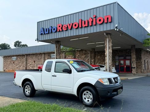Used 2006 Nissan Frontier XE w/ (G01) XE Preferred Pkg RWD image 1