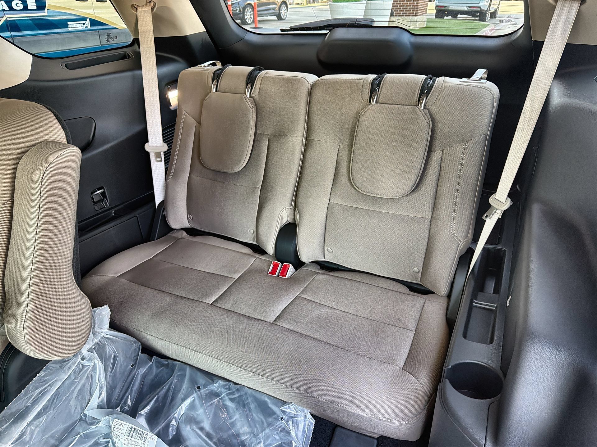 Certified 2023 Ford Explorer XLT RWD image 22