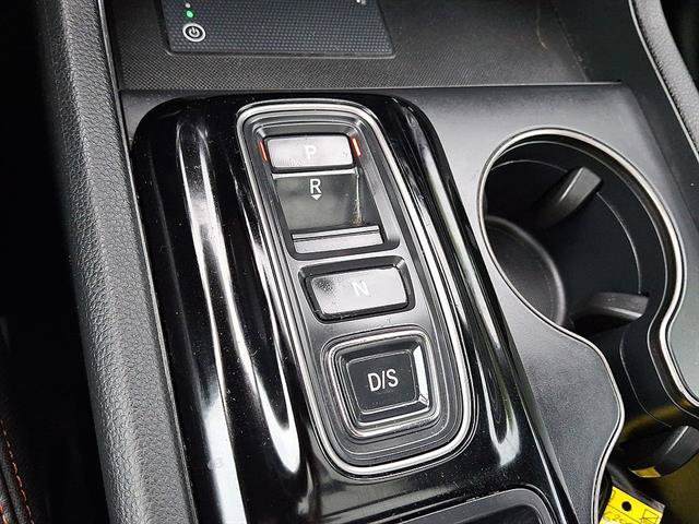 Used 2025 Honda Pilot TrailSport image 11