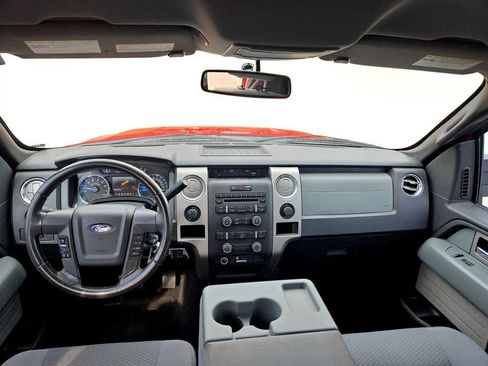 Used 2011 Ford F150 XLT w/ XLT Chrome Pkg image 12