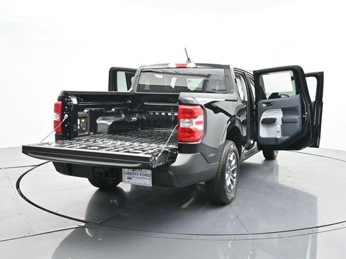 New 2025 Ford Maverick XLT w/ XLT Luxury Package AWD/4WD image 35