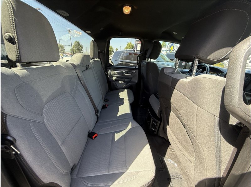 Used 2021 RAM 1500 Big Horn RWD image 25