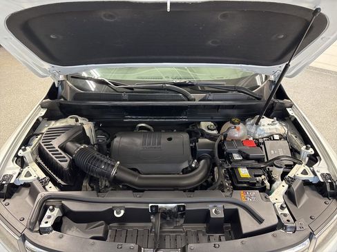 Used 2023 GMC Acadia SLE w/ LPO, Floor Liner Package image 39