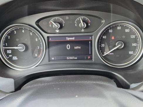 Used 2023 Buick Enclave Essence FWD image 16