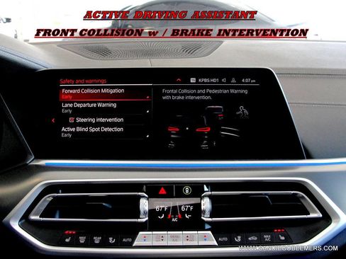 Used 2022 BMW X5 xDrive40i w/ M Sport Package image 9
