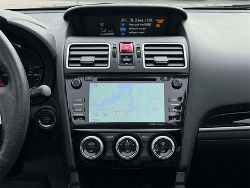 Used 2018 Subaru Forester 2.5i Touring image 29