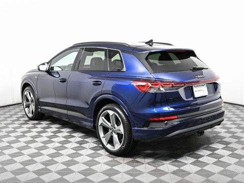 New 2025 Audi Q4 e-tron Prestige image 25