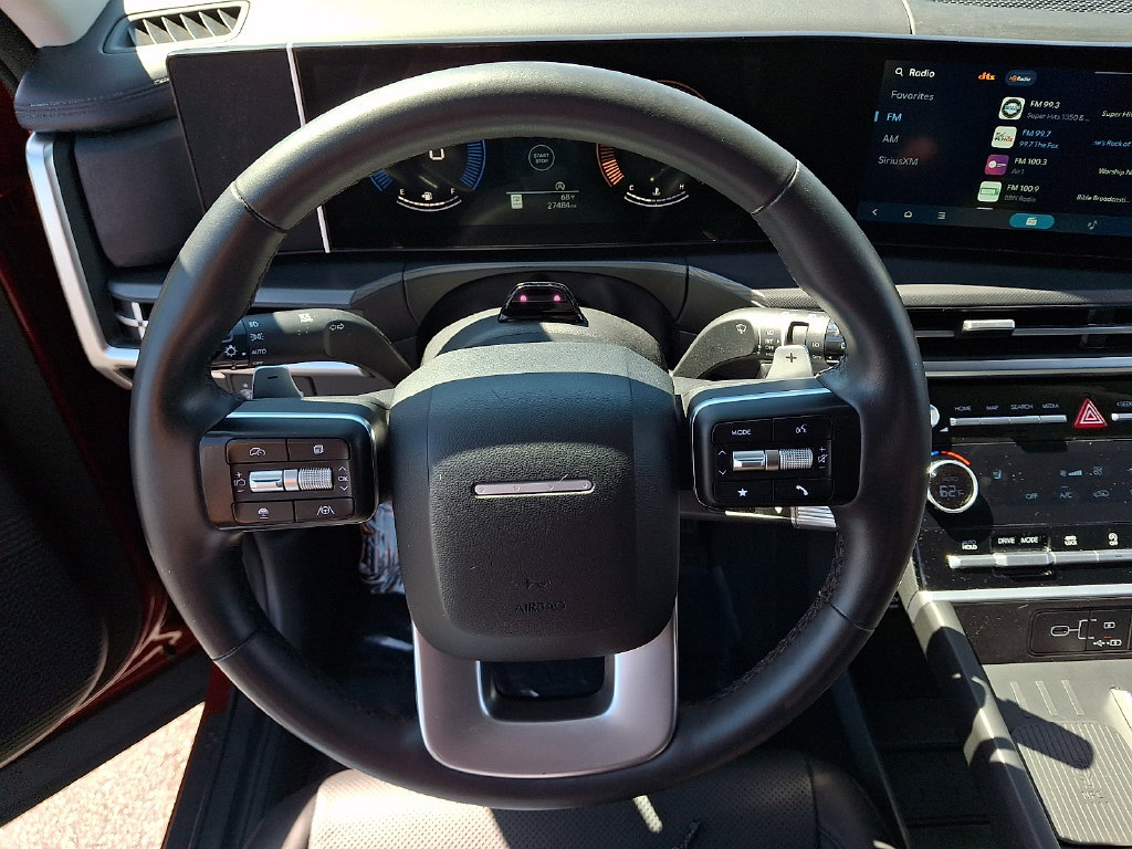 Used 2025 Hyundai Santa Fe SEL AWD/4WD image 18