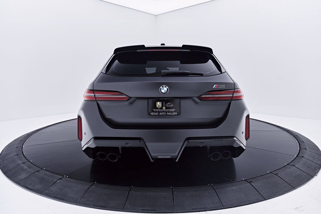 Used 2026 BMW M5 Touring AWD/4WD image 14