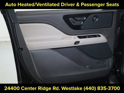 Used 2024 Lincoln Aviator Reserve w/ Elements Package Plus AWD/4WD image 16