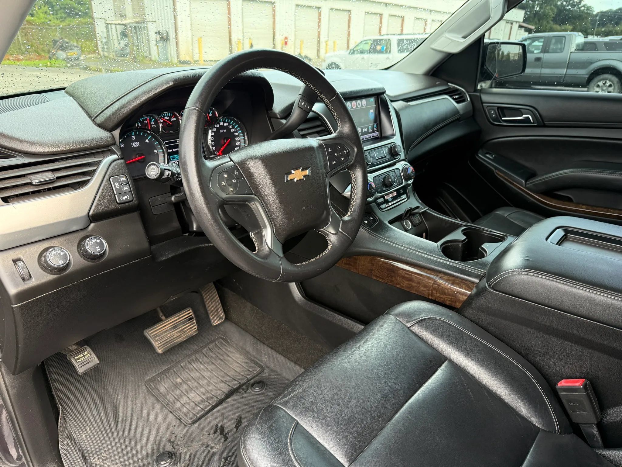 Used 2018 Chevrolet Tahoe LT AWD/4WD image 17
