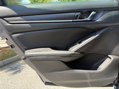 Used 2020 Honda Accord EX-L image 46