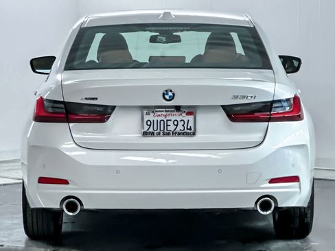 Used 2025 BMW 330i xDrive Sedan w/ Convenience Package image 7