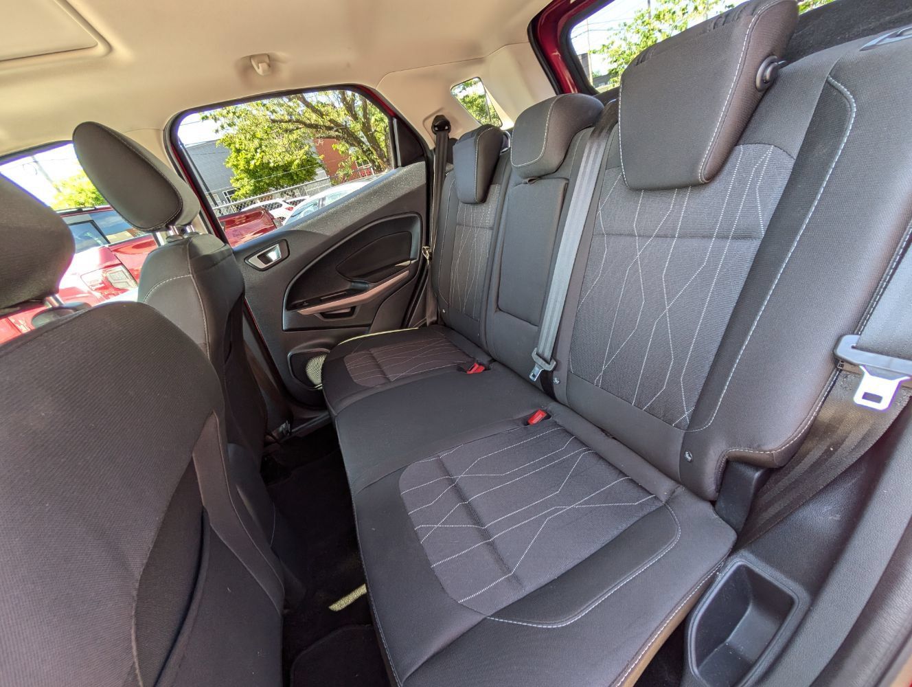 Used 2019 Ford EcoSport SE FWD image 18