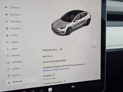 Used 2022 Tesla Model 3 Standard Range image 30