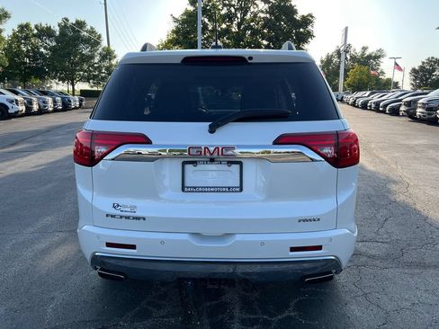 Used 2019 GMC Acadia Denali w/ Technology Package AWD/4WD image 9