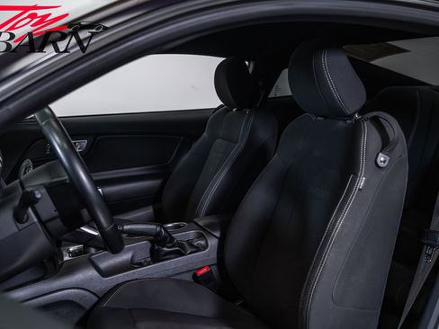 Used 2023 Ford Mustang GT RWD image 23