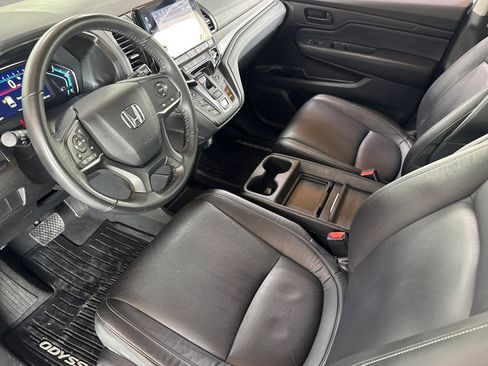 Certified 2024 Honda Odyssey EX-L image 4