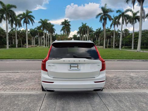 Used 2021 Volvo XC90 T5 Momentum w/ Protection Package Premier FWD image 19