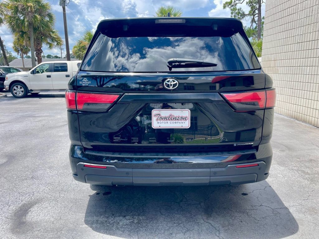 Used 2025 Toyota Sequoia SR5 AWD/4WD image 4