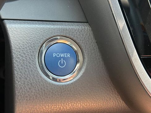 Used 2021 Toyota Camry LE w/ Audio Upgrade Package FWD image 17