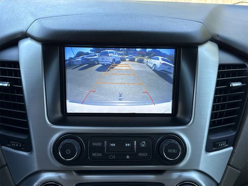 Used 2017 GMC Yukon SLT image 26