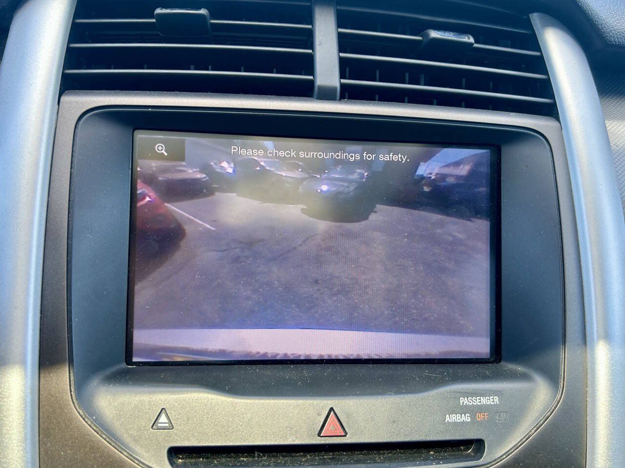 Used 2013 Ford Edge SEL FWD image 25