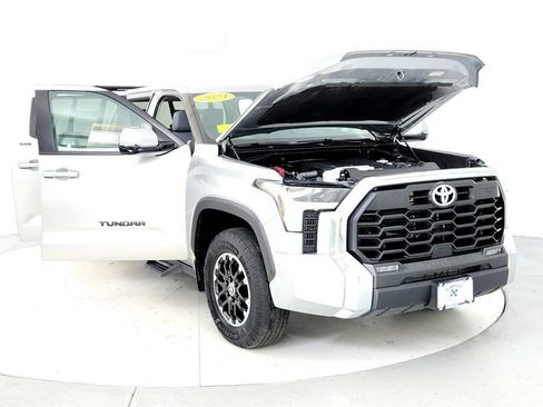 Used 2024 Toyota Tundra SR5 w/ TRD Off-Road Package AWD/4WD image 9