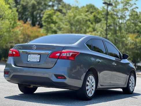 Used 2019 Nissan Sentra S FWD image 5