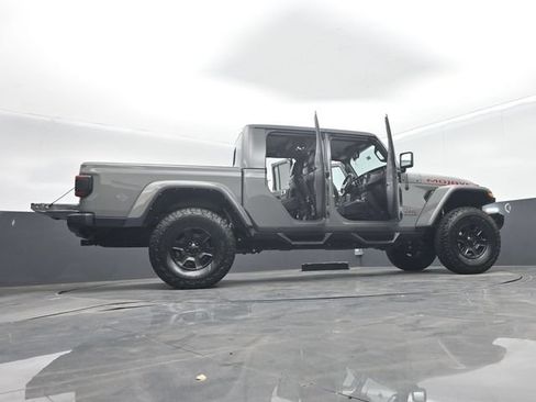 Used 2023 Jeep Gladiator Mojave w/ LED Lighting Group AWD/4WD image 77
