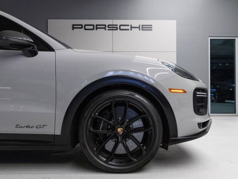 Certified 2022 Porsche Cayenne Turbo GT AWD/4WD image 11