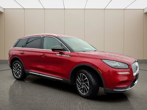 Used 2020 Lincoln Corsair AWD w/ Equipment Group 101A image 18