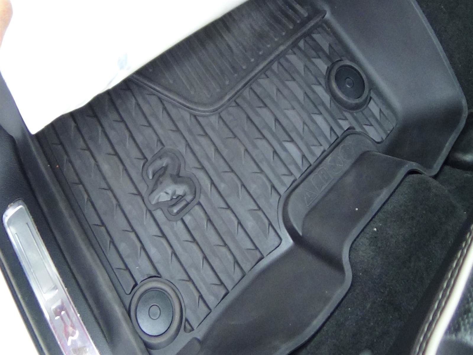 Used 2022 RAM 1500 Laramie AWD/4WD image 17