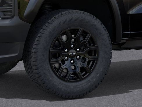 New 2026 Chevrolet Colorado Trail Boss AWD/4WD image 9