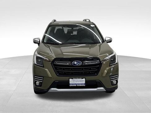 Used 2024 Subaru Forester Touring AWD/4WD image 9
