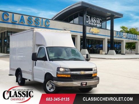 Used 2025 Chevrolet Express 3500 w/ Power Convenience Package image 1