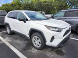 Used 2022 Toyota RAV4 LE image 5