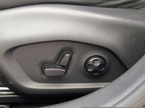 Used 2021 Jeep Compass 80th Special Edition image 20