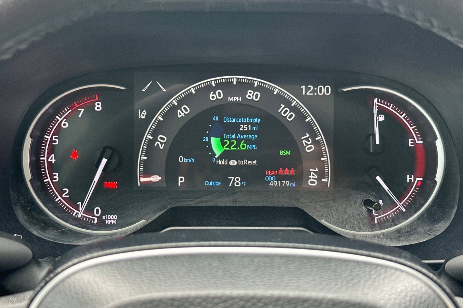 Used 2024 Toyota RAV4 XLE Premium FWD image 25