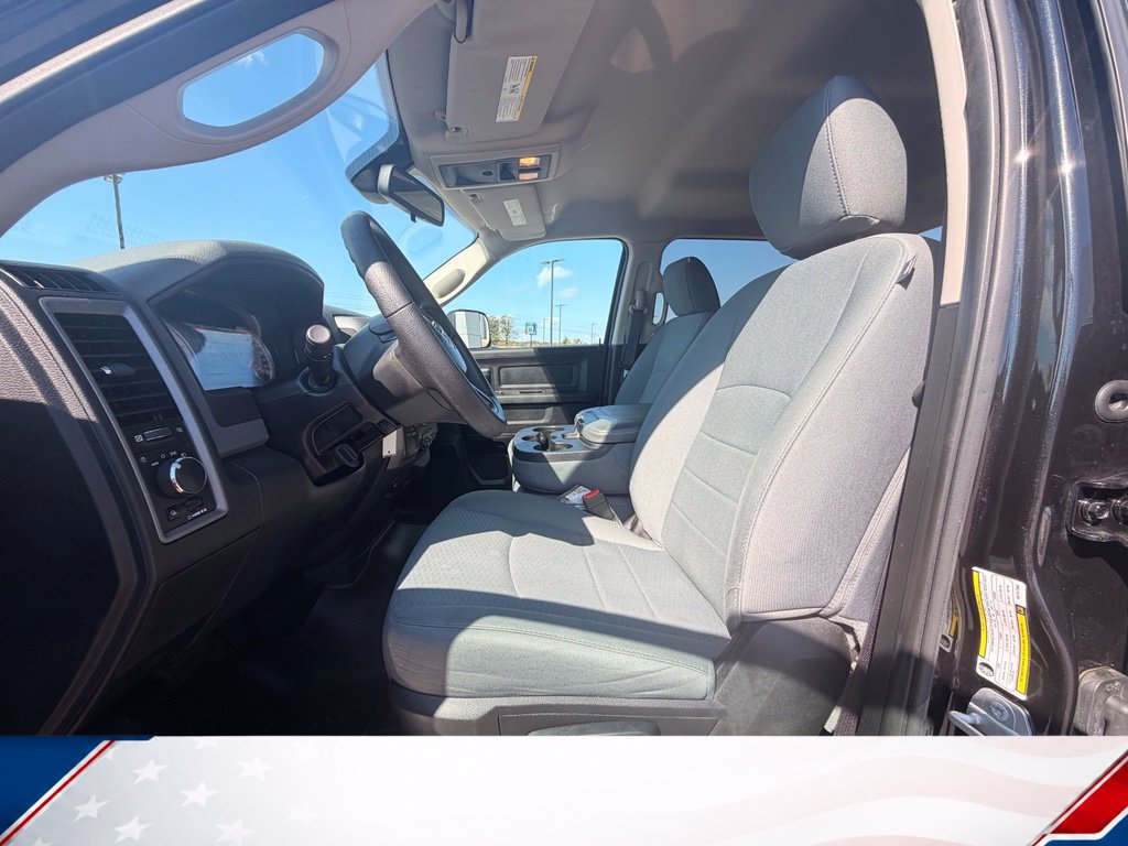 Used 2016 RAM 2500 Tradesman w/ Chrome Appearance Group AWD/4WD image 15