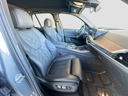 Certified 2024 BMW X5 sDrive40i w/ Parking Assistance Package image 29