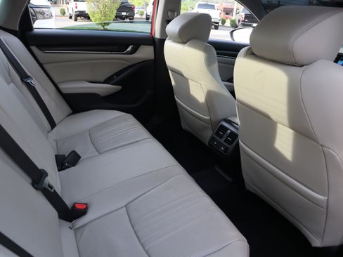 Used 2021 Honda Accord EX-L image 29