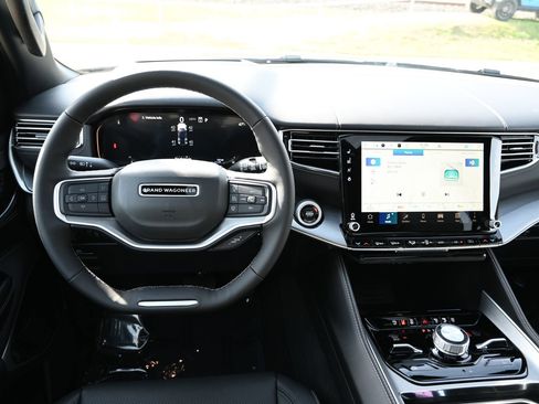 New 2026 Jeep Grand Wagoneer L Limited image 16